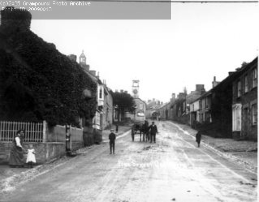 Picture of Fore street looking east from Trevail.