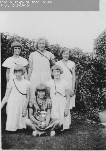 Picture of Winning relay team 1933