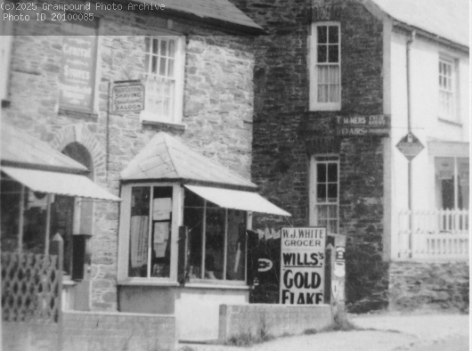 Picture of WJ White - Grocer