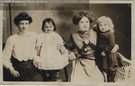 Picture of The Binney Family