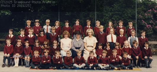 Picture of Grampound school photo 1987