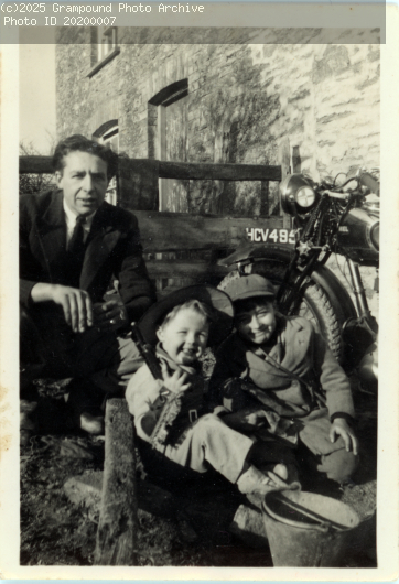 Picture of Cyril Knowles, Tim Lobb and John Lobb